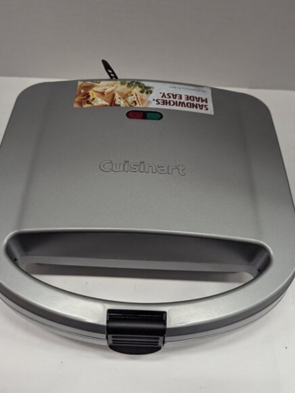 Cuisinart 2-Slice Sandwich Maker | Nonstick Plates, Omelets & Toast - Picture 2 of 4